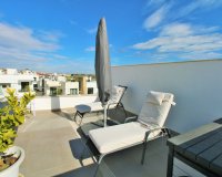 Reventa - Townhouse / Duplex - Villamartín