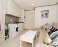 Reventa - Townhouse / Duplex - Villamartín