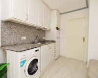 Reventa - Townhouse / Duplex - Villamartín