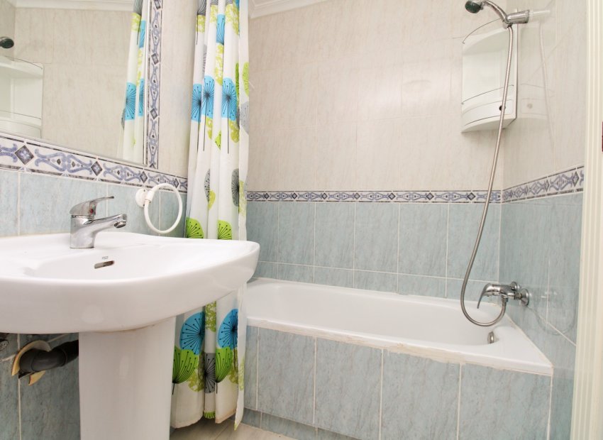 Reventa - Townhouse / Duplex - Villamartín