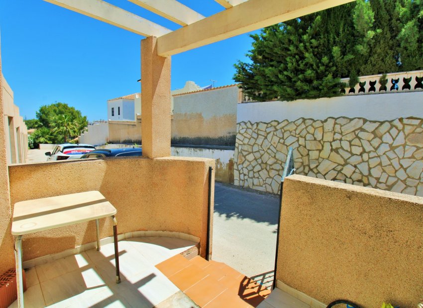 Reventa - Townhouse / Duplex - Villamartín