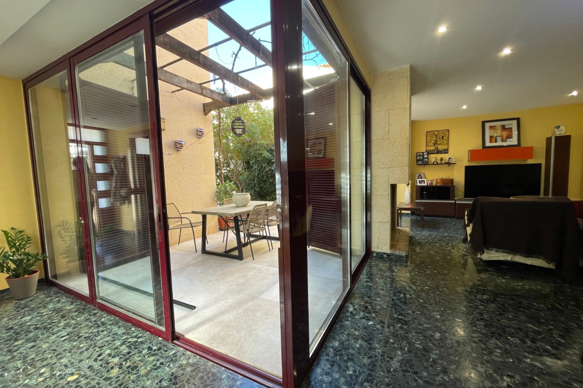 Reventa - Townhouse / Duplex - Villanueva Rio Segura - Villanueva