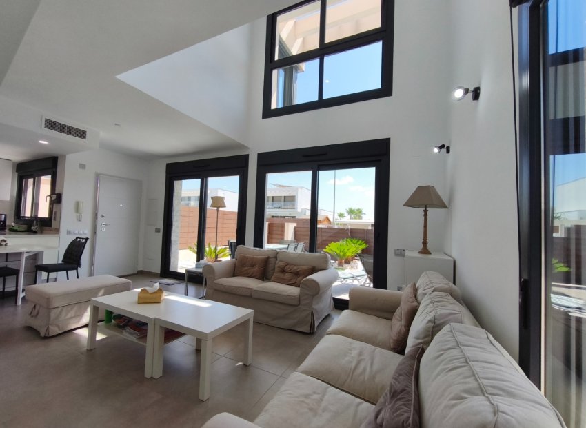 Reventa - Townhouse / Duplex - Vistabella