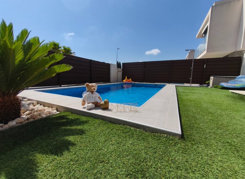 Reventa - Townhouse / Duplex - Vistabella