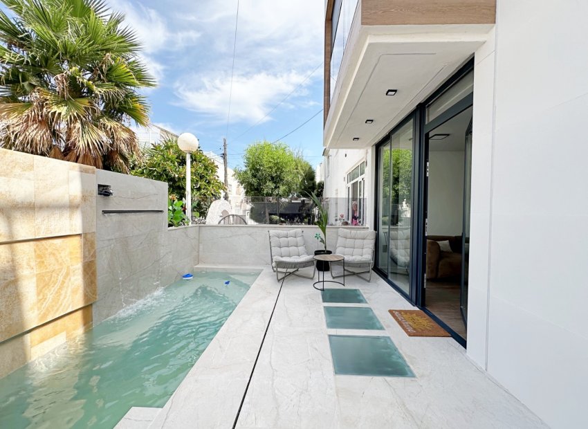 Reventa - Townhouse / Terraced House - Torrevieia - Torrevieja