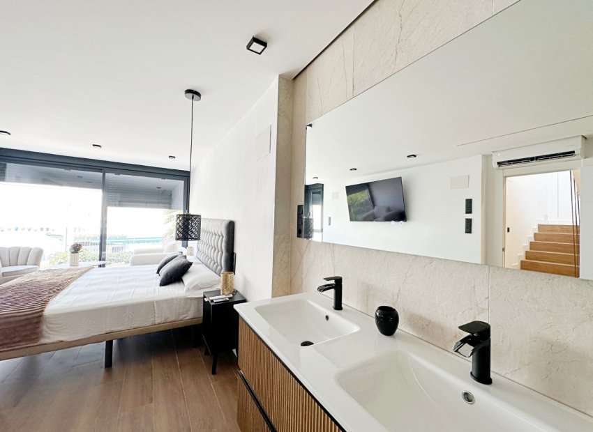 Reventa - Townhouse / Terraced House - Torrevieia - Torrevieja