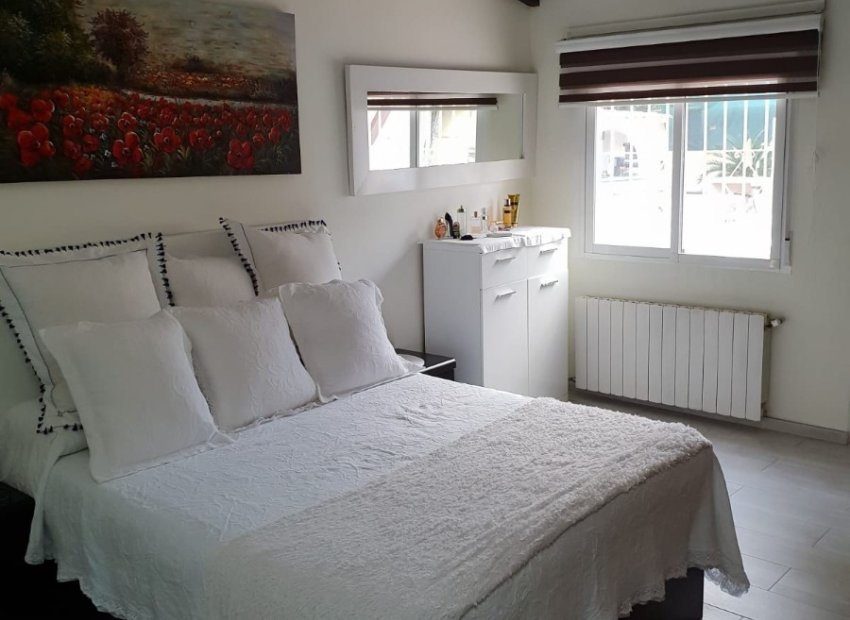 Reventa - Villa - Alfas del Pí - Urbanizaciones