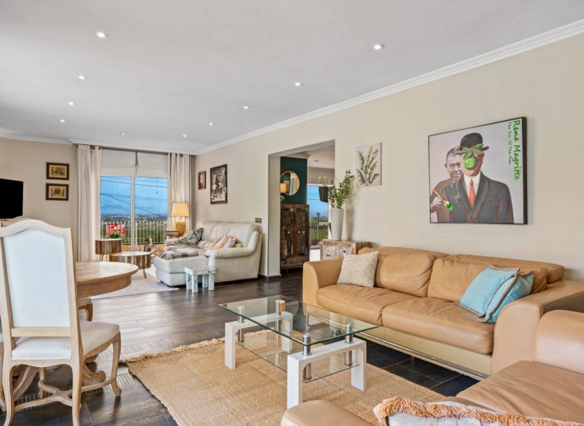 Reventa - Villa - Algorfa - Castillo de montemar