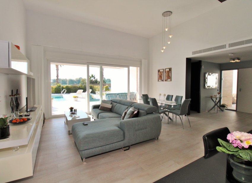 Reventa - Villa - Algorfa - La finca Golf