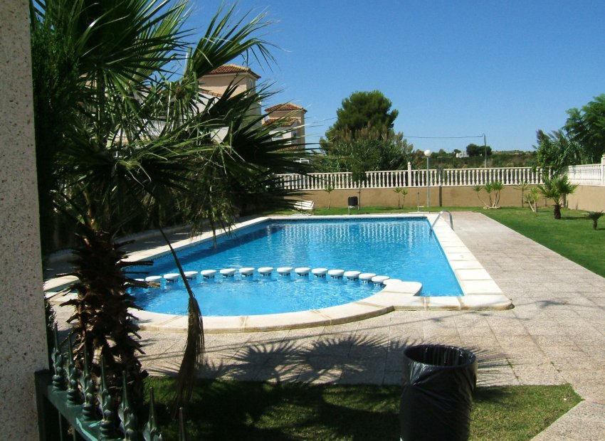 Reventa - Villa - Algorfa - Montebello