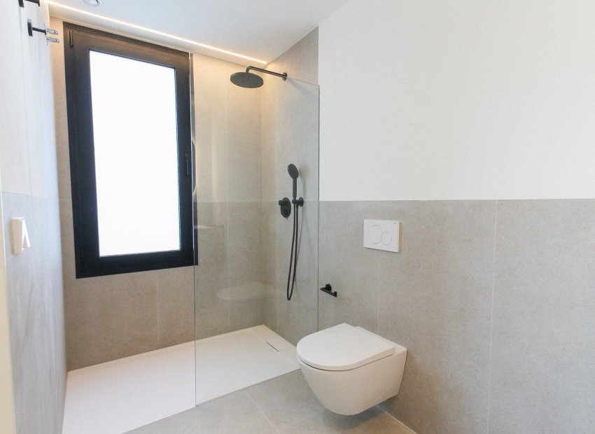 Reventa - Villa - Alicante - Center