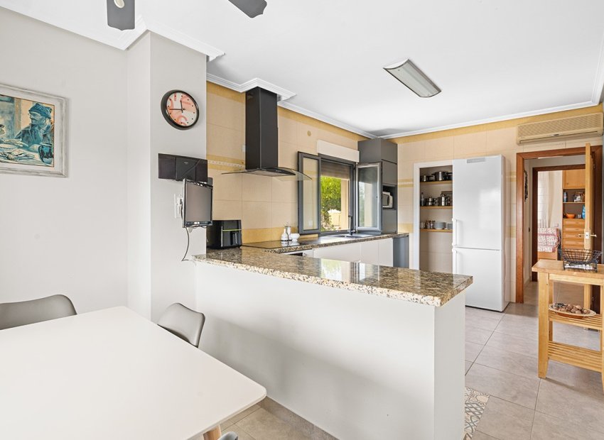 Reventa - Villa - Alicante - Rebolledo