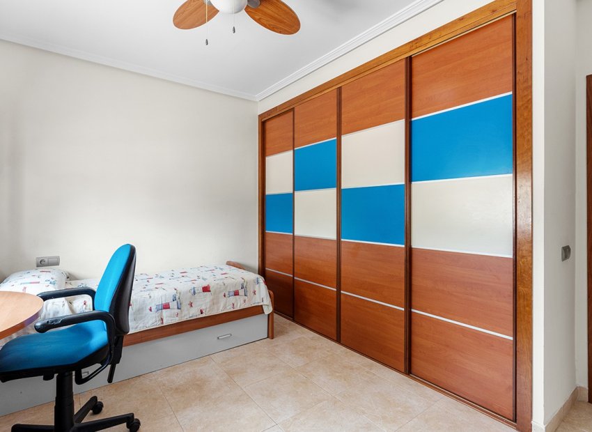 Reventa - Villa - Alicante - Rebolledo