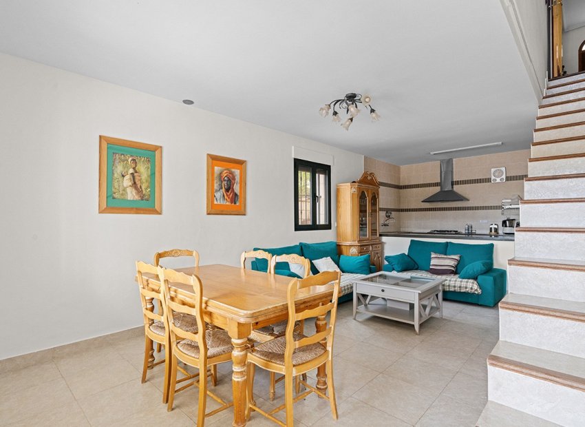 Reventa - Villa - Alicante - Rebolledo