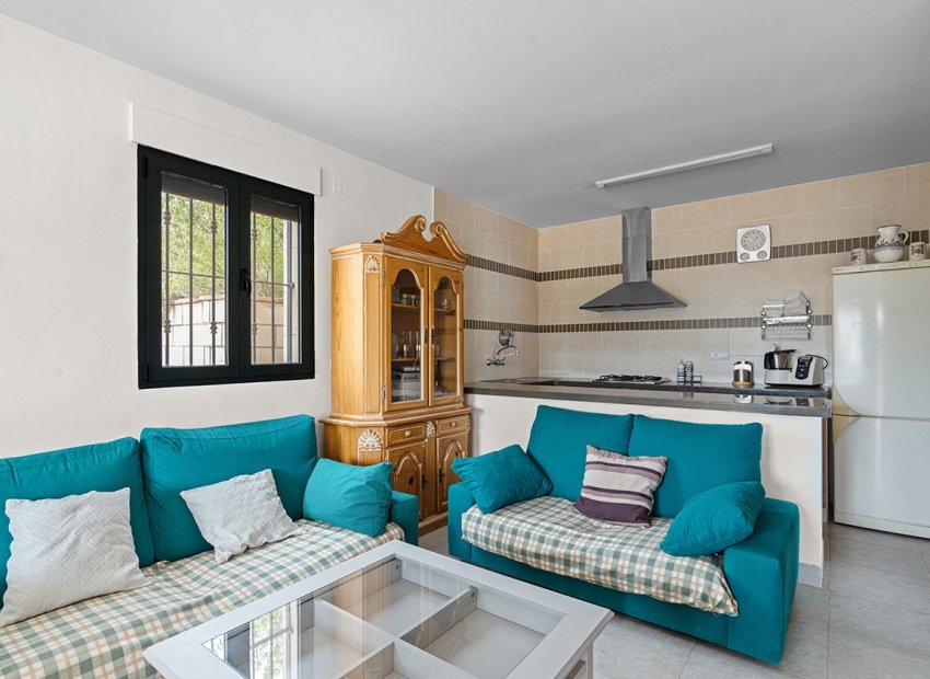Reventa - Villa - Alicante - Rebolledo