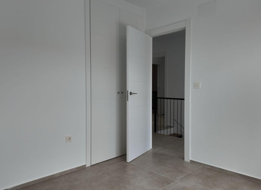 Reventa - Villa - Alicante - Vistahermosa