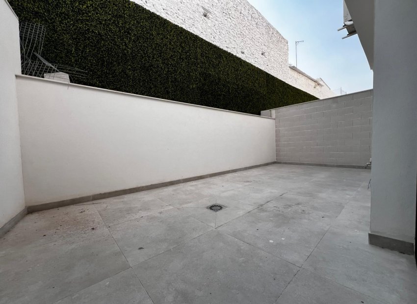 Reventa - Villa - Alicante - Vistahermosa