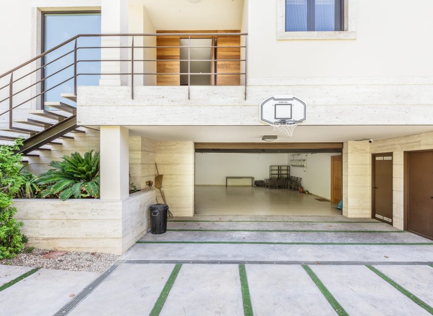 Reventa - Villa - Alicante - Vistahermosa