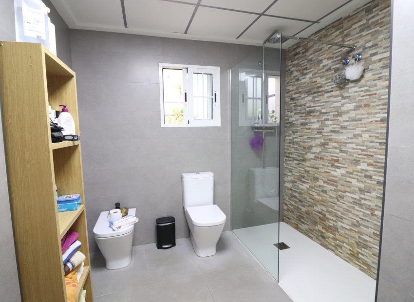 Reventa - Villa - Almoradi - El Saladar