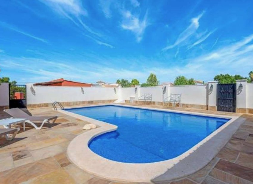 Reventa - Villa - Almoradí - Heredades