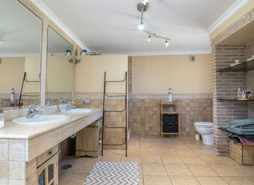 Reventa - Villa - Benahavís - La Quinta