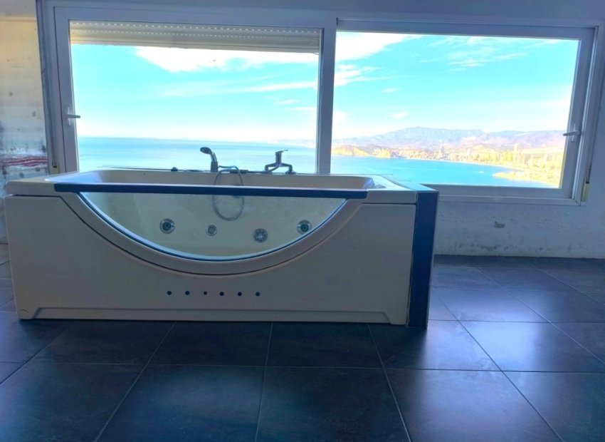 Reventa - Villa - Benidorm - Sierra Helada