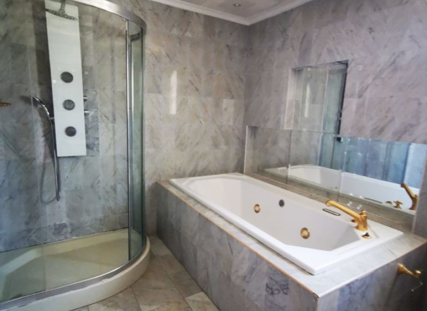 Reventa - Villa - Benidorm - Sierra Helada