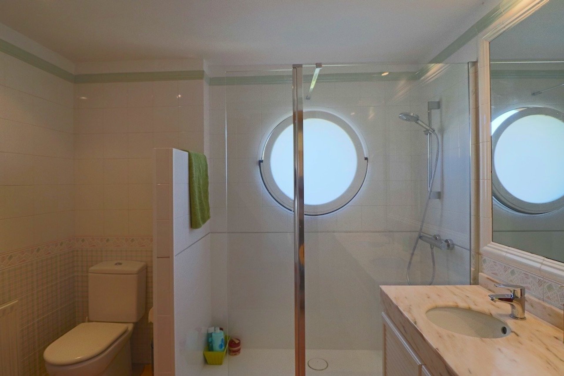 Reventa - Villa - Benidorm - Urbanizaciones