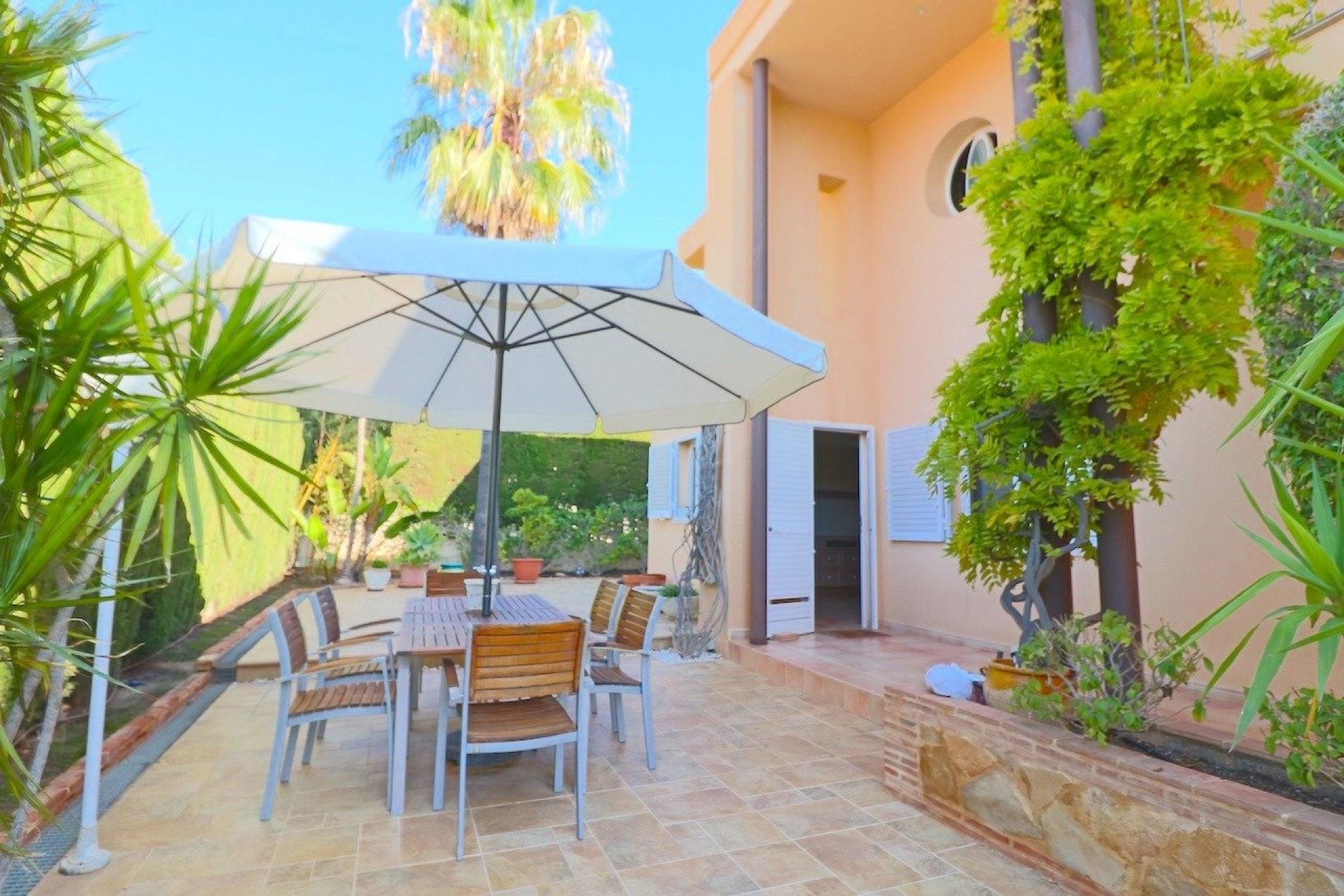 Reventa - Villa - Benidorm - Urbanizaciones