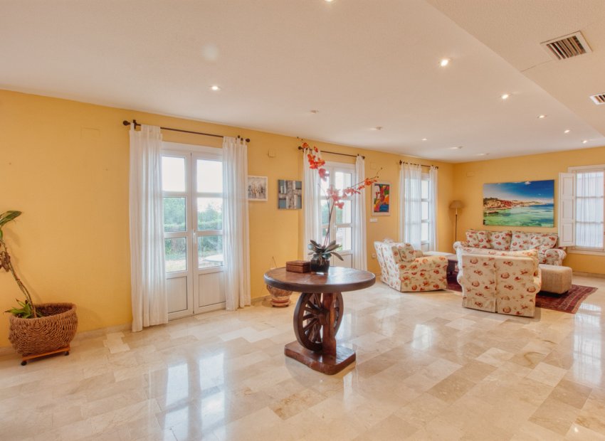 Reventa - Villa - Benidorm - Zona de Poniente