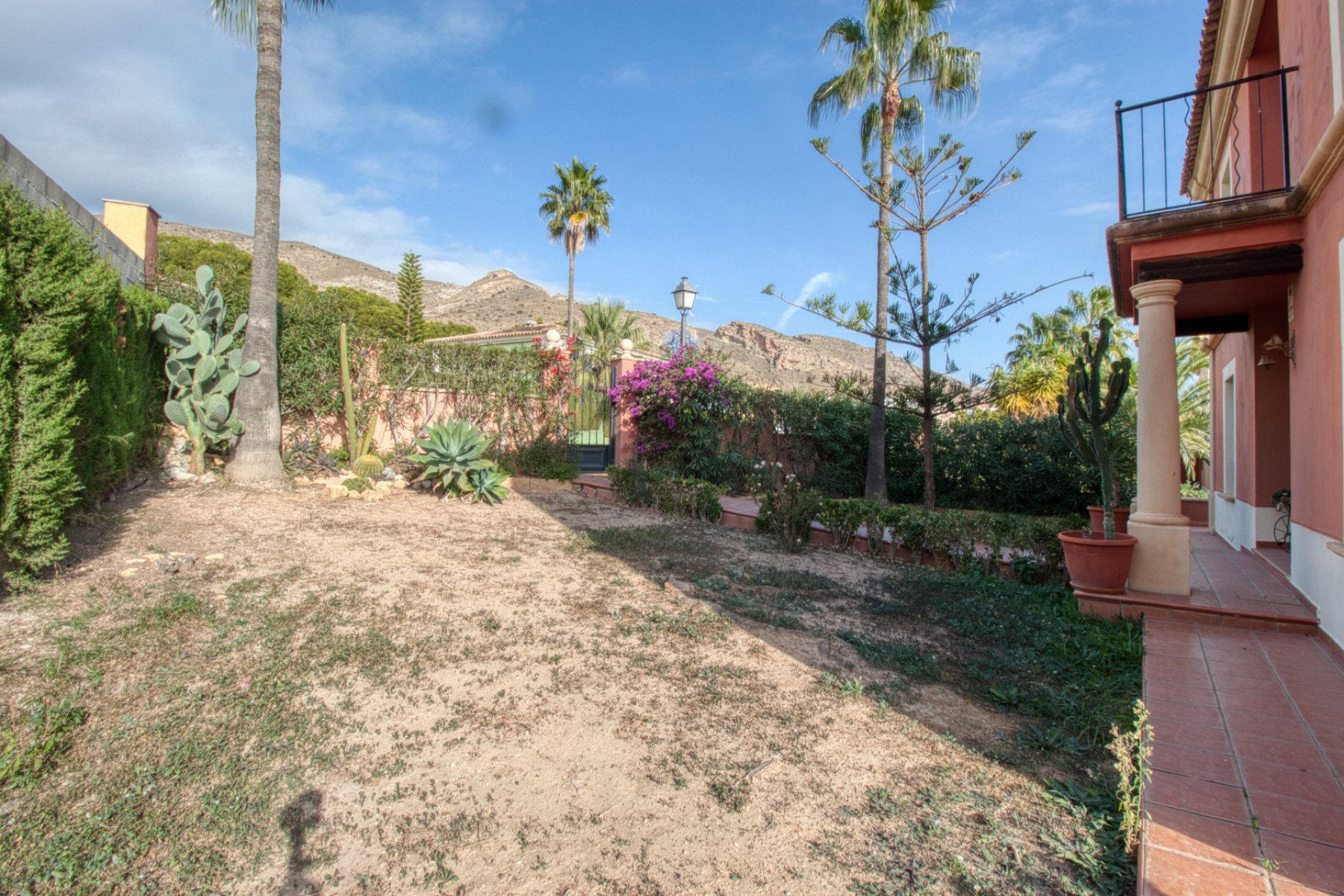 Reventa - Villa - Benidorm - Zona de Poniente