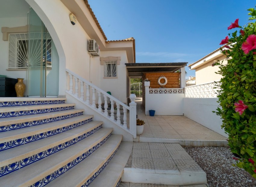 Reventa - Villa - Benijofar - Monte Azul
