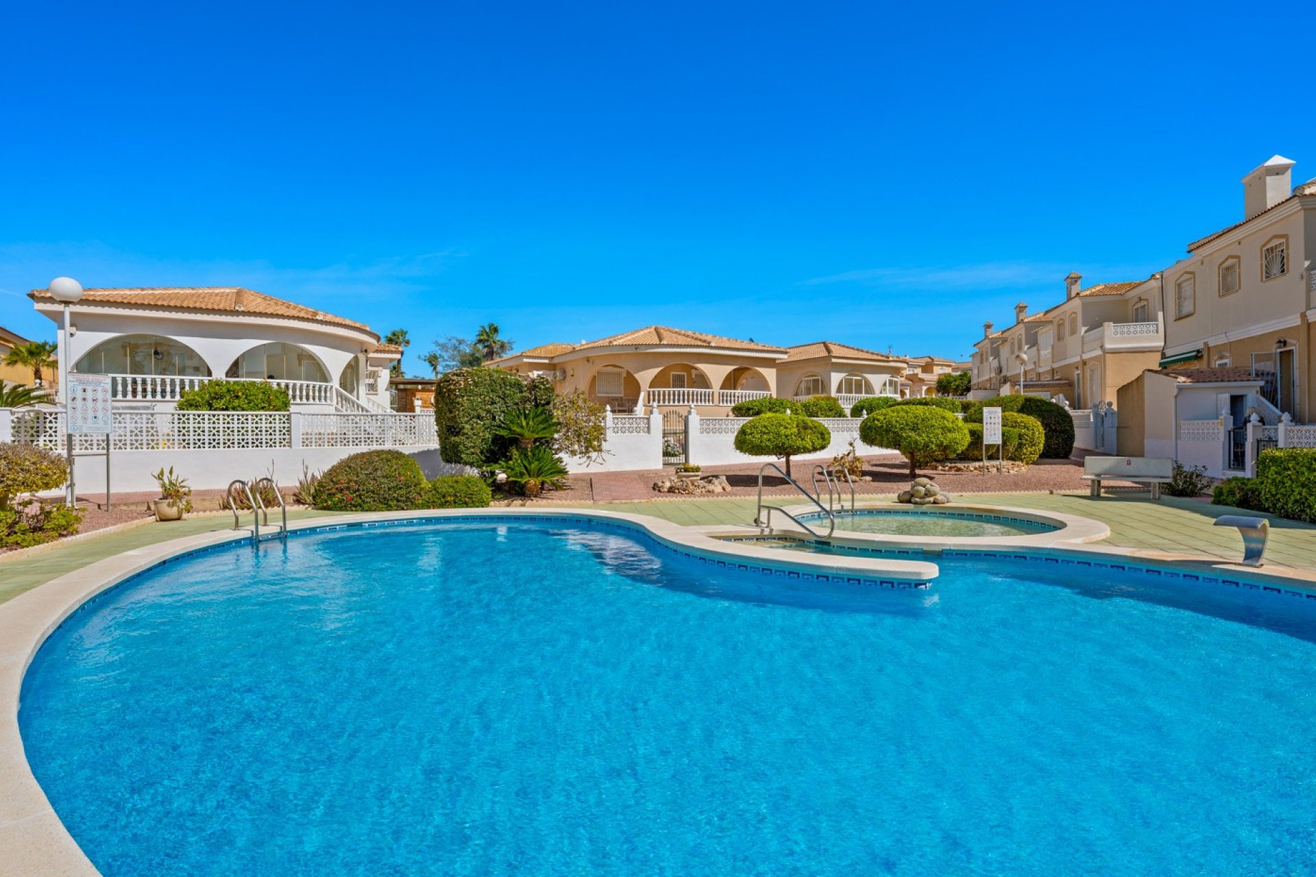 Reventa - Villa - Benijofar - Monte Azul