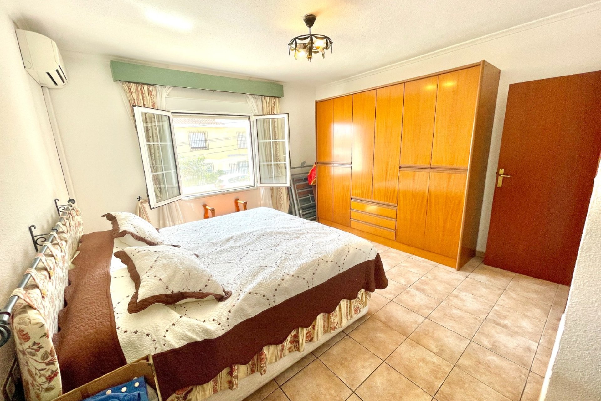 Reventa - Villa - Benijofar - Pueblo
