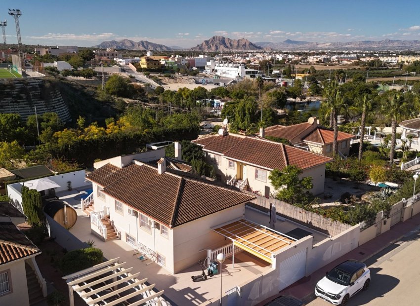 Reventa - Villa - Benijofar