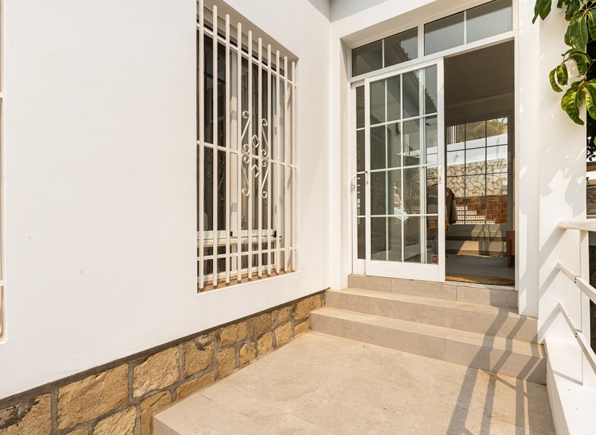 Reventa - Villa - Cabo de las Huertas - Cala Cantalar