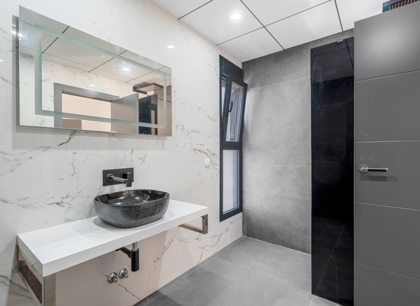 Reventa - Villa - Campoamor