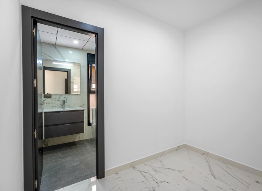 Reventa - Villa - Campoamor