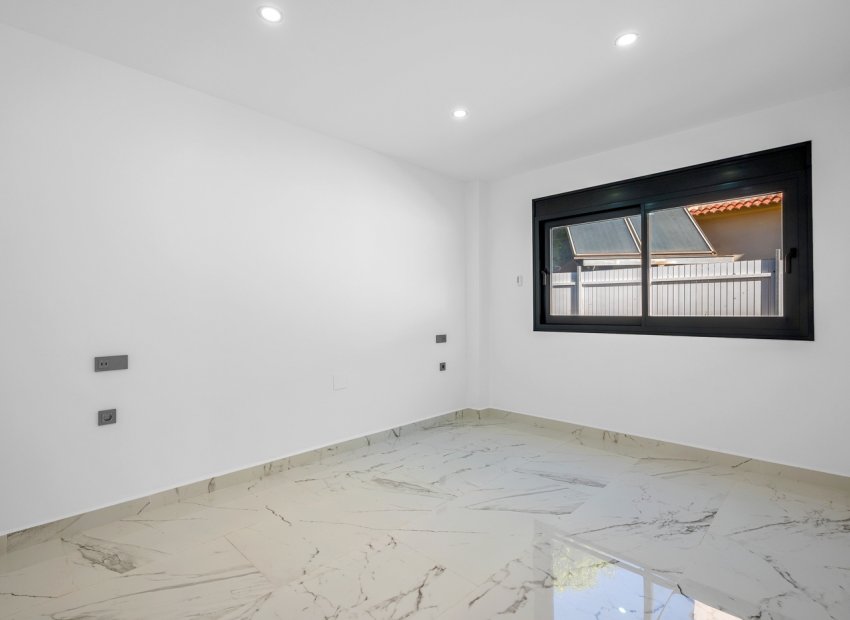 Reventa - Villa - Campoamor