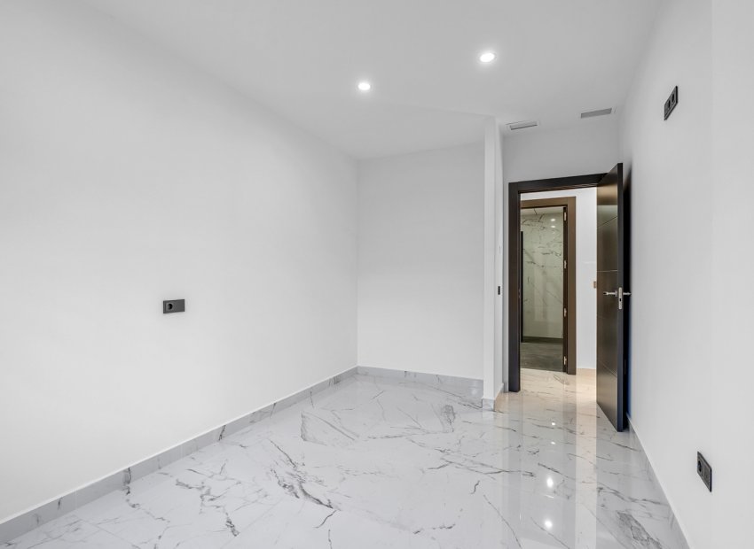 Reventa - Villa - Campoamor