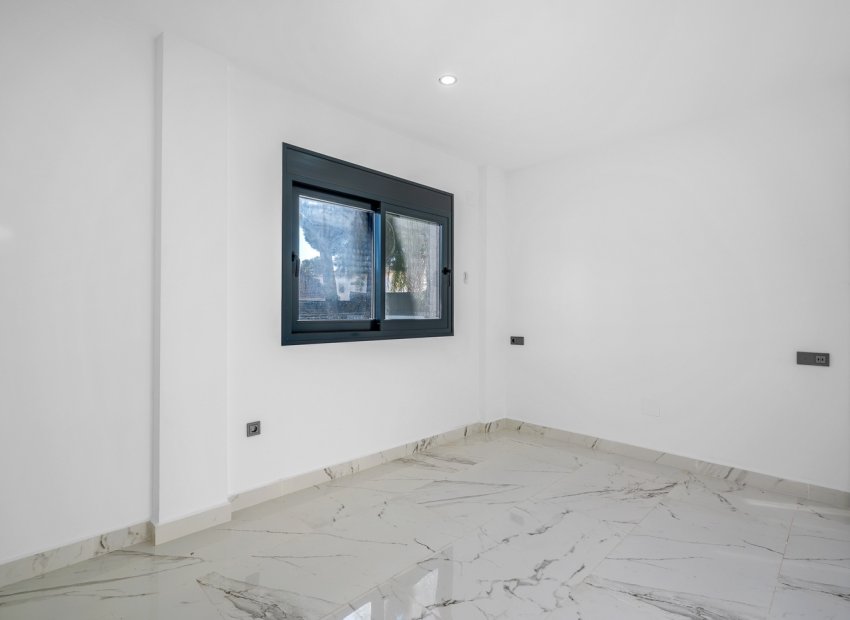 Reventa - Villa - Campoamor