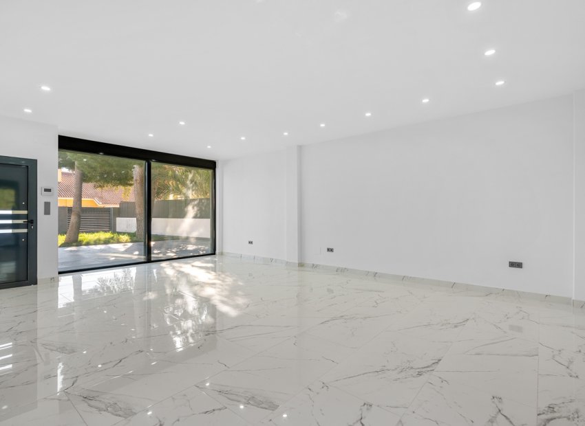 Reventa - Villa - Campoamor