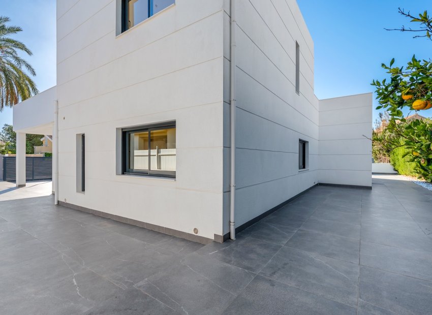 Reventa - Villa - Campoamor