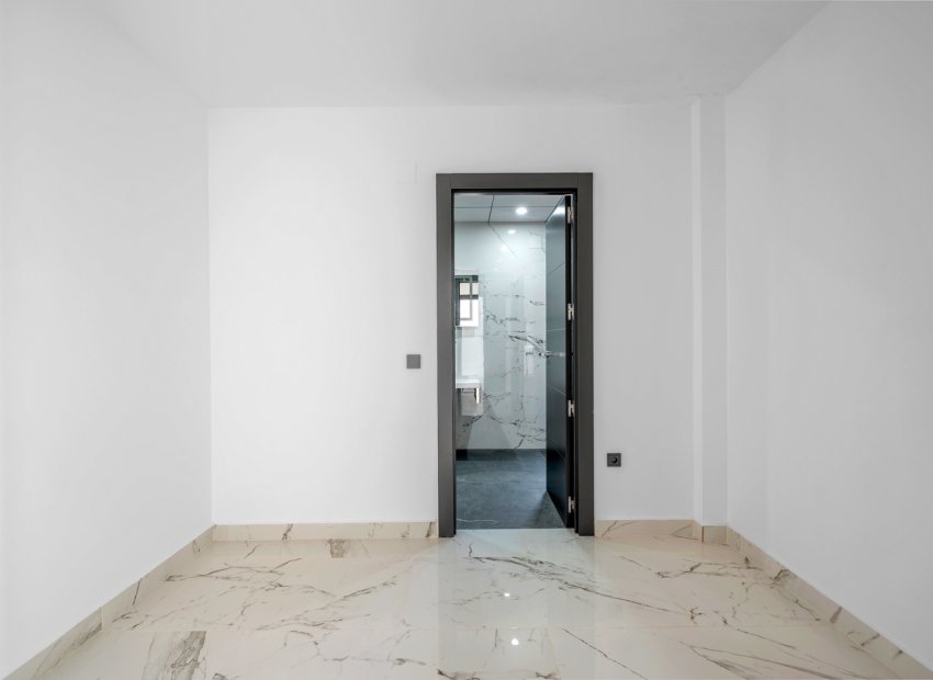 Reventa - Villa - Campoamor