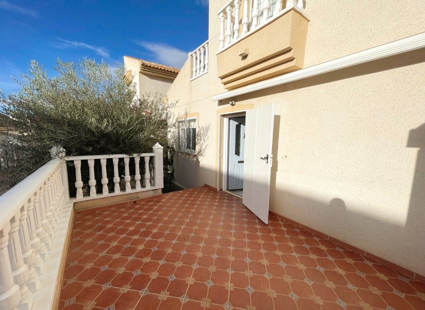 Reventa - Villa - Ciudad Quesada - Airstrip