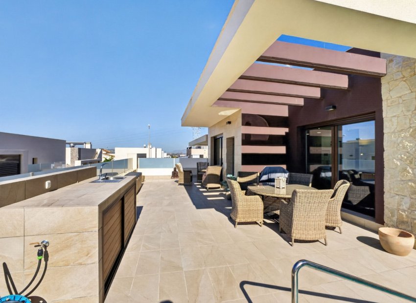 Reventa - Villa - Ciudad Quesada - Alicante