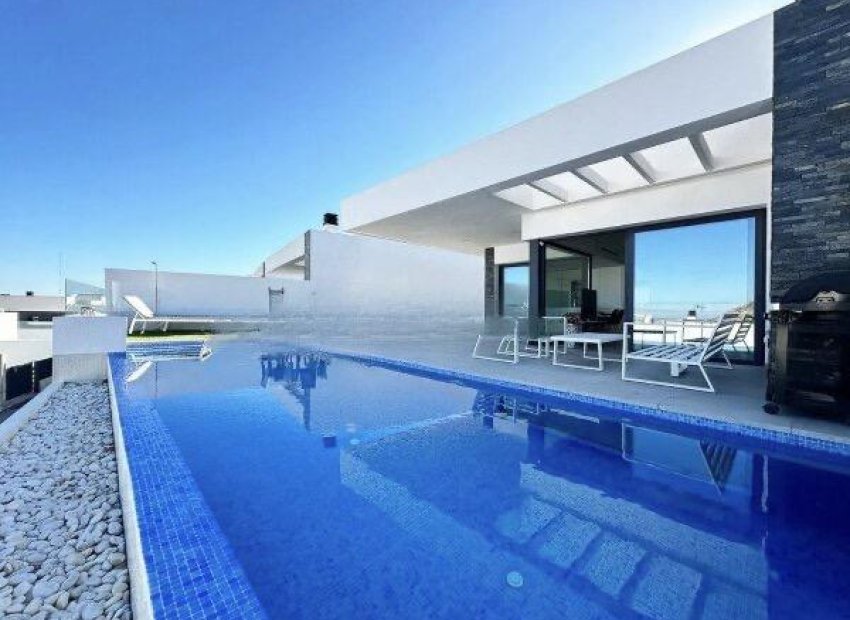 Reventa - Villa - Ciudad Quesada - Altos del golf i