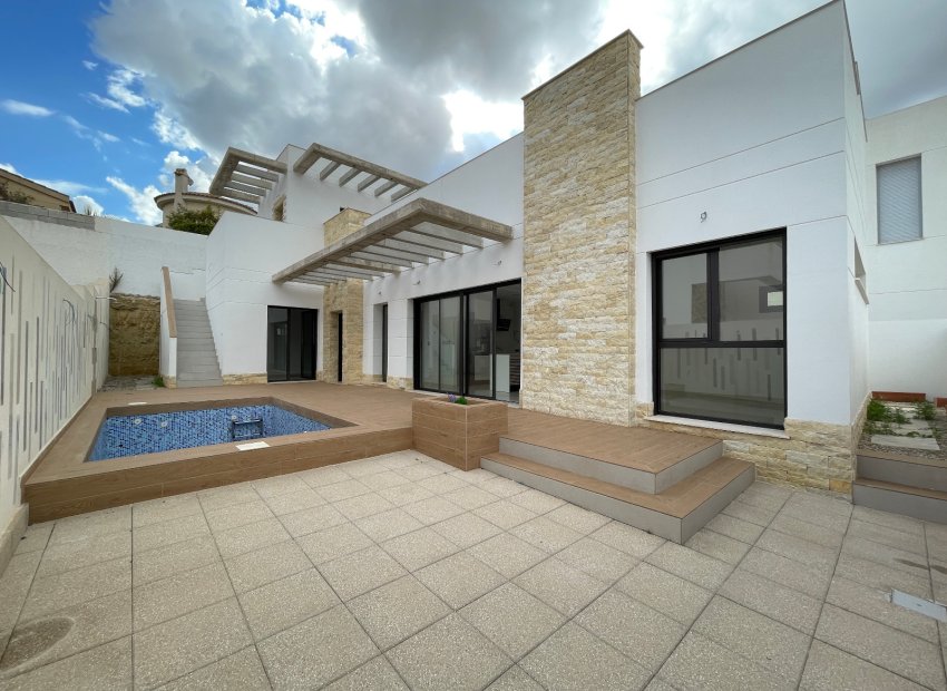 Reventa - Villa - Ciudad Quesada - Benimar