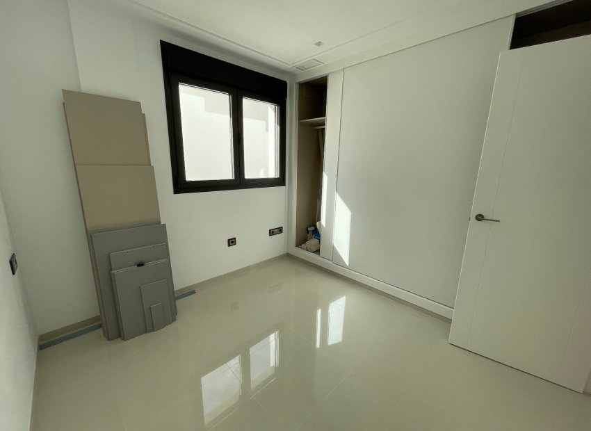 Reventa - Villa - Ciudad Quesada - Benimar