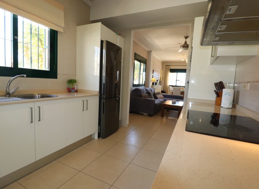 Reventa - Villa - Ciudad Quesada - Doña Pepa